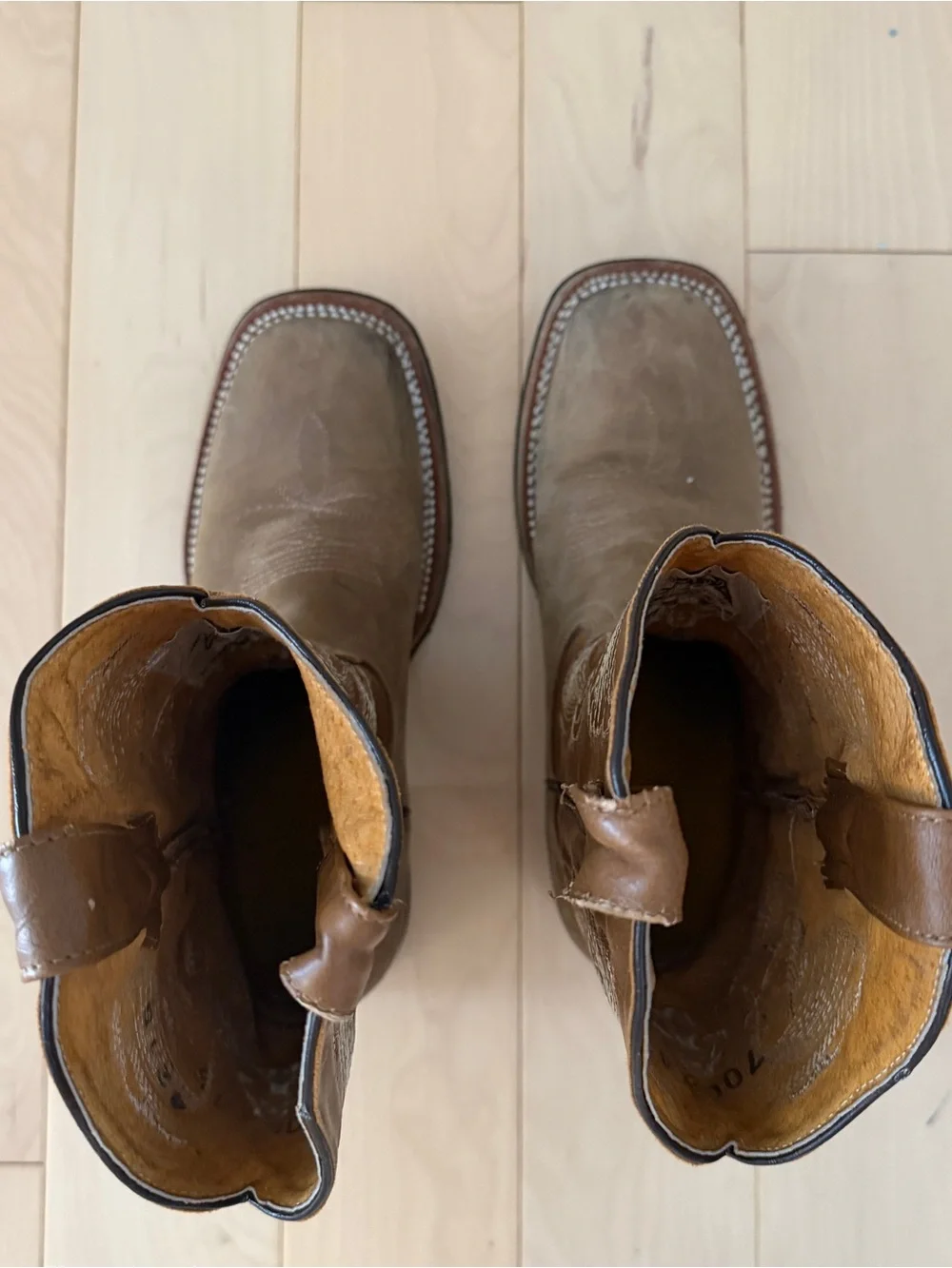 Women’s Toro Moro Square Toe Brown Western Cowboy Boots - Tan Stitch Detail